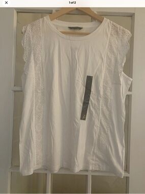 Banana Republic White Eyelet-Trim Sleeveless Tank Top